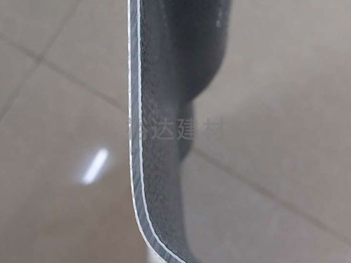 全(quan)新料(liao)樹(shu)脂瓦