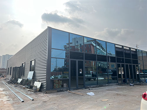 鋼結構廠房施工現場 鋼結構廠房施工現場