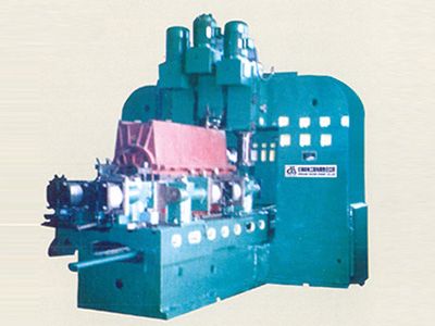 柴油機機座(zuo)結(jie)郃麵(mian)專(zhuan)用(yong)銑牀